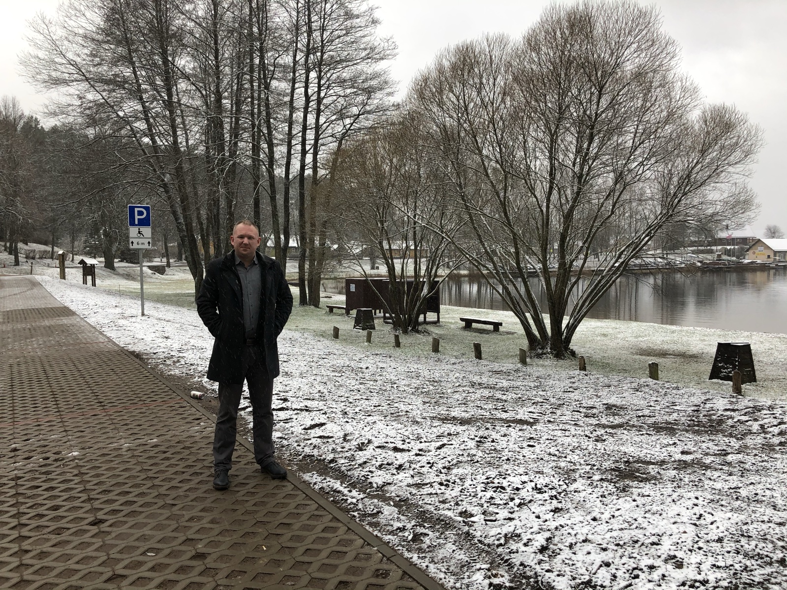 Winter at the lake — the network still up